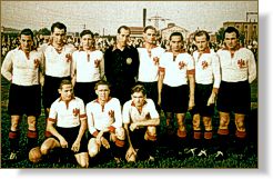 Hinten von links: Kaster, A. Kraus, Z&auml;nger, Henig, Giller, Bechtold, Schieth, Kolb. Vorne: Pfaff, W. Kraus, Schmitt
